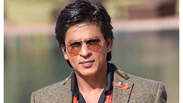 Shah Rukh Khan To Play A Double Role Of Father-Son In Atlees Film? Shah Rukh Khan To Play A Double Role Of Father-Son In Atlees Film?