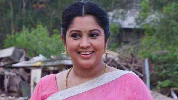 రాజకీయ నేత వాడుకొని వదిలేశాడని...