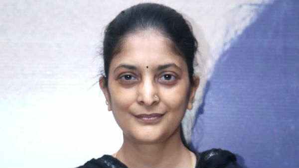 అగ్ర దర్శకుల లిస్టులో మన తెలుగమ్మాయి.. వెంట పడుతున్న స్టార్ హీరోలు