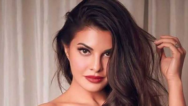 సోషల్ మీడియాలో హల్చల్..