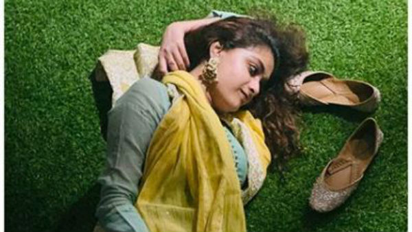 Keerthy Suresh Feels sleepy After Enjoy Diwali Crackers Keerthy Suresh Feels sleepy After Enjoy Diwali Crackers