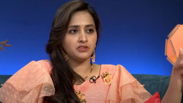 ఇంటిలో రెండు లవ్ ట్రాక్స్