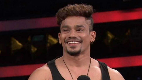 ఇంటర్వ్యూలతో హడావిడి..