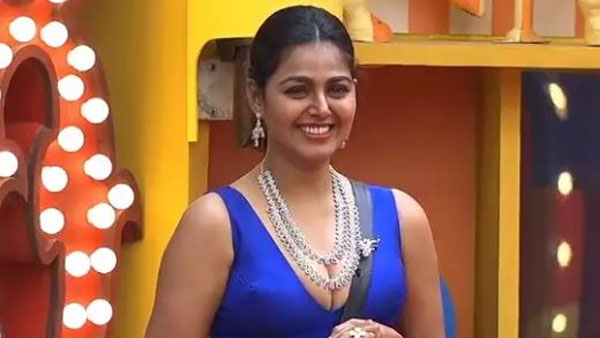 మోనాల్ పేరు.. నాగార్జున సీరియస్