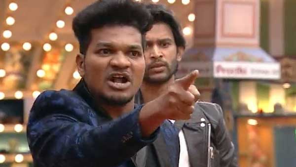 అమ్మ రాజశేఖర్, అవినాష్లపై ఫైర్..