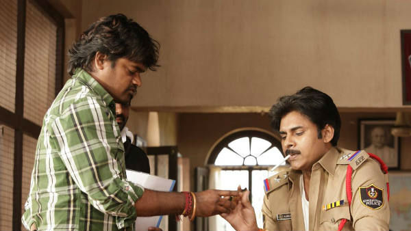 రెండు విభిన్నమైన షేడ్స్ లలో..
