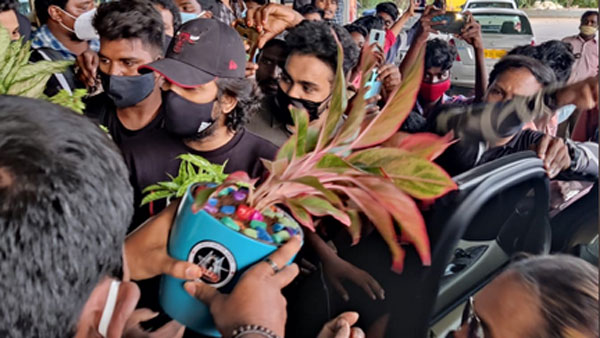 ప్రస్తుతం అక్కడే..