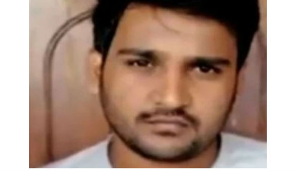 ఆఫర్ల ఆశ, పెళ్లి చేసుకొంటానని