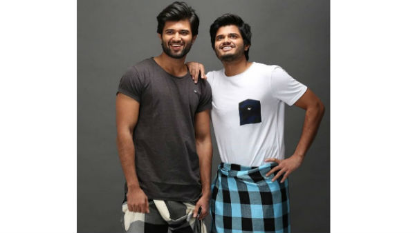 గుడ్ వైబ్స్ ఓన్లీ కేఫ్కు రండి అంటూ విజయ్ ట్వీట్