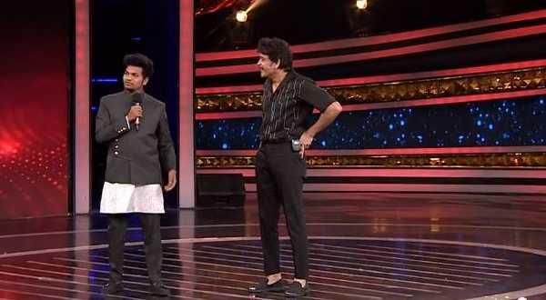 అవినాష్ అంటూ అరియానా కన్నీటి పర్యంతం