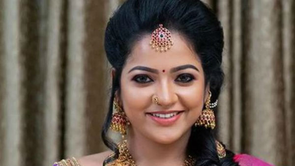 అర్ధరాత్రి తర్వాత హోటల్కు..