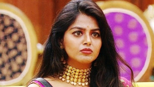 ఇద్దరితో ట్రాకులు నడిపి హాట్ టాపిక్గా