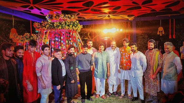 పవన్ తనయుల డామినేషన్.. చిన్నోడు, పెద్దోడు చితకొట్టేస్తున్నారుగా!