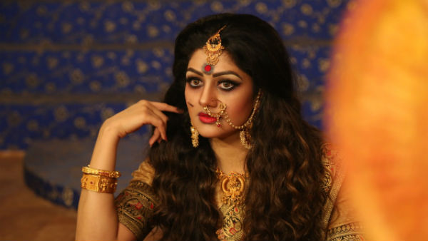 అన్ని వర్గాల ప్రేక్షకులకు కనెక్ట్