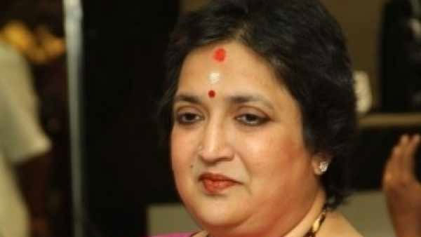 లత రజనీకాంత్ టీమ్కు మందలింపు