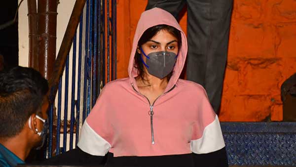 సుశాంత్ సింగ్ లవర్గా