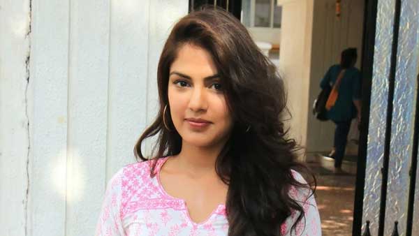 రియా గురించి రూమీ జాఫరీ