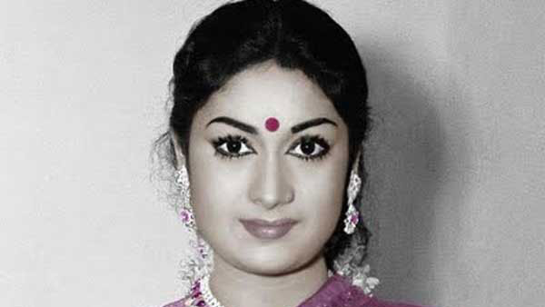 రూ.2వేలు తలకింద పెట్టి వెళ్లిపోయింది