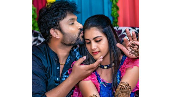 పెళ్లి వేడుకల్లో బిజీగా..