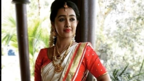 కస్తూరి సీరియల్లో అలా..