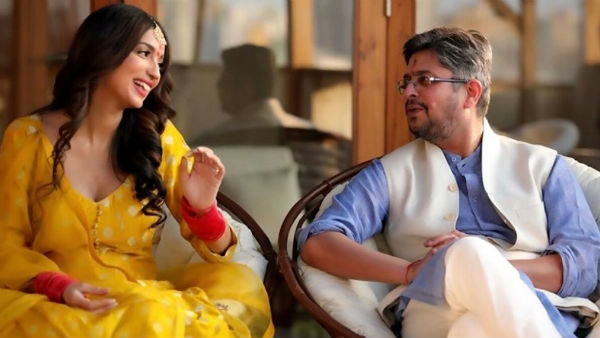 గత నెలలో నిశ్చితార్థం..