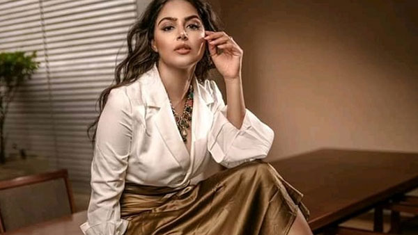 వరుస ఆఫర్లు.. షోతో పాటు స్పెషల్ సాంగ్
