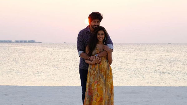 భర్తతో కలిసి రచ్చ..