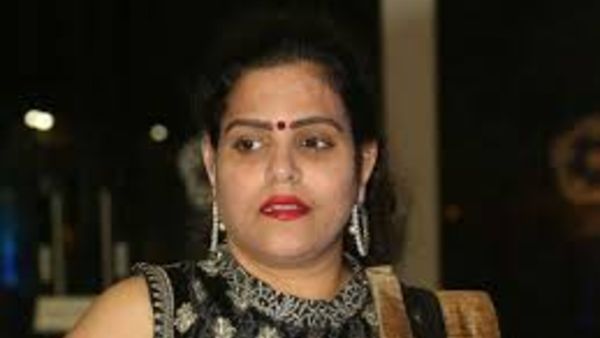 ఈ ఎమ్మెల్యేకు వార్నింగ్ ఇచ్చిన కల్యాణీ