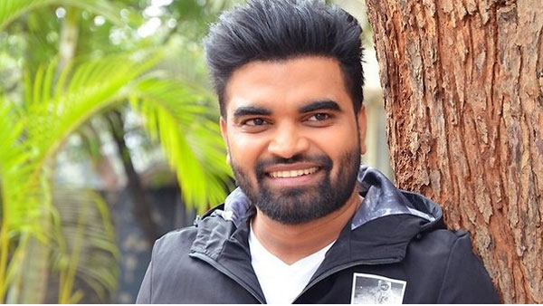 అలా మొదలైన కెరీర్.. యాంకర్గా మారాడు