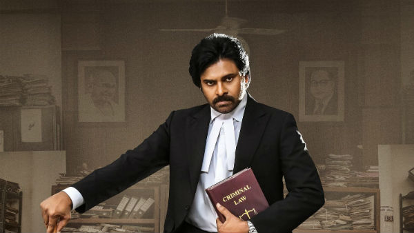 స్పెషల్ పోస్టర్లతో రచ్చ..