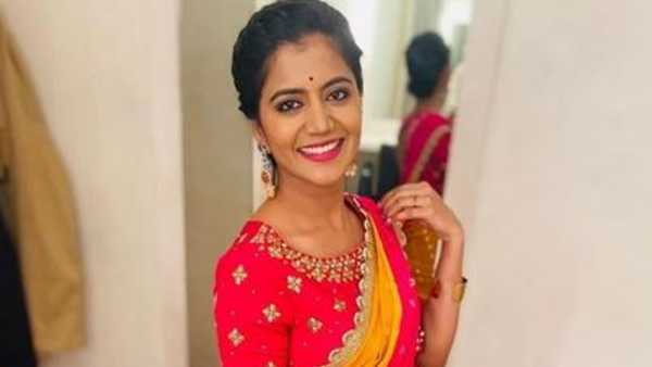 సోషల్ మీడియాలో ఫేమస్..