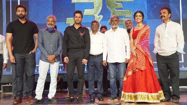 నితిన్ ఎలాంటి పాత్రలనైనా అవలీలగా
