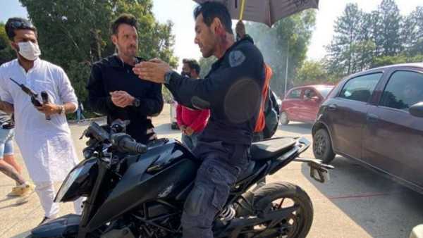 జాన్ అబ్రహం, రకుల్ ప్రీత్ జంటగా