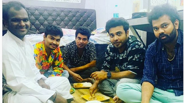 గెటప్ శ్రీను అలా..