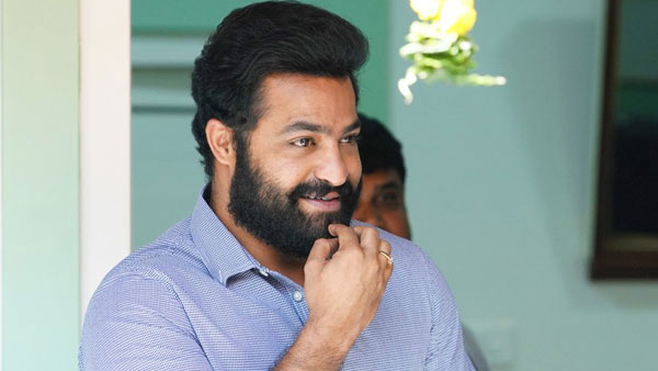 ఇండో అమెరికన్ డైరెక్టర్తో మంతనాలు