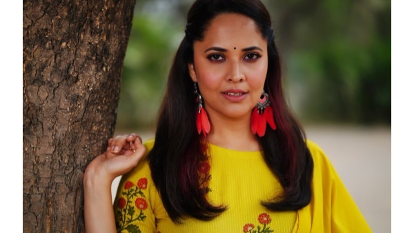 ముద్దు ముచ్చట లేదంటూ అనసూయ హాట్ కామెంట్స్: పట్టించుకోనప్పుడు ప్రేమించడం ఎందుకంటూ!