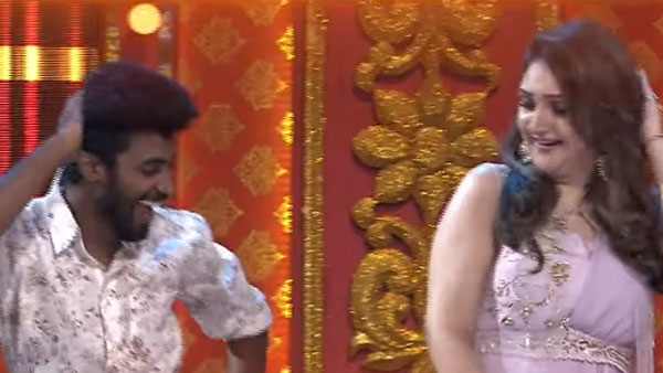 రచ్చ రచ్చ..