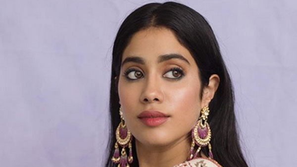 తల్లి చాటు బిడ్డలానే ఫేమస్.. సినిమాతో క్రేజ్