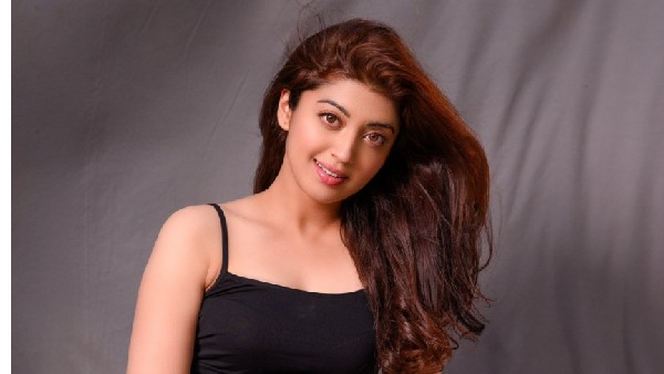 Pranitha subhash Twitter one million followers Pranitha subhash Twitter one million followers