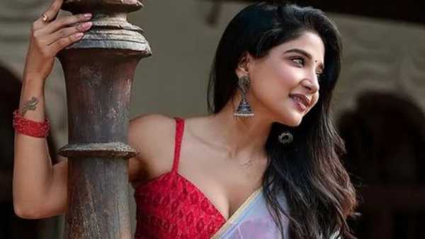 సాక్షి అగర్వాల్ అలా..