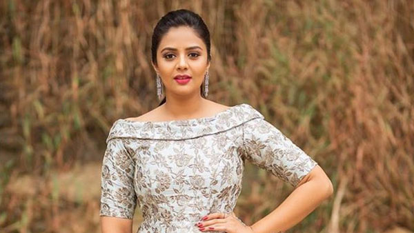 యాంకర్గా రచ్చ.. మూవీల్లో