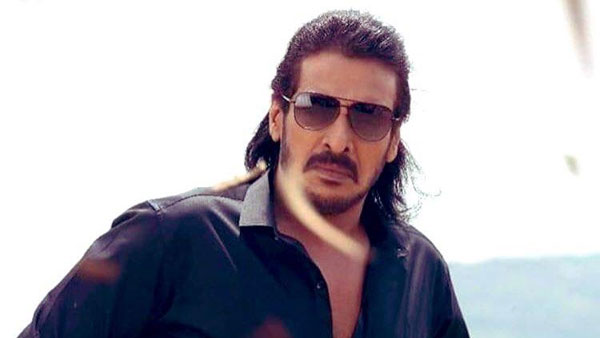 ఏ హీరో ఏ రోల్ చేస్తున్నాడో.. అలా ప్రచారం