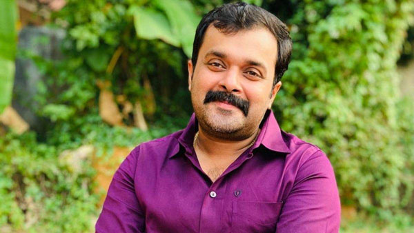 కారులోనే ఆత్మహత్యాయత్నం