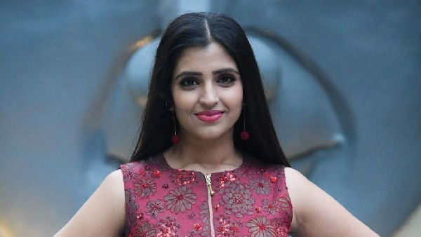 యాంకర్ శ్యామల విడాకులు తీసుకుందని
