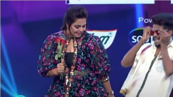 అప్పుడు ఆ కుర్రాడిని తీసుకొచ్చి.. కూర్చోబెట్టి