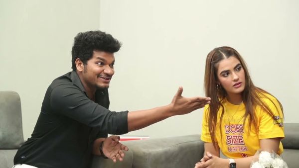 బోల్డ్ గా ప్రమోట్ చేసేస్తున్నారు