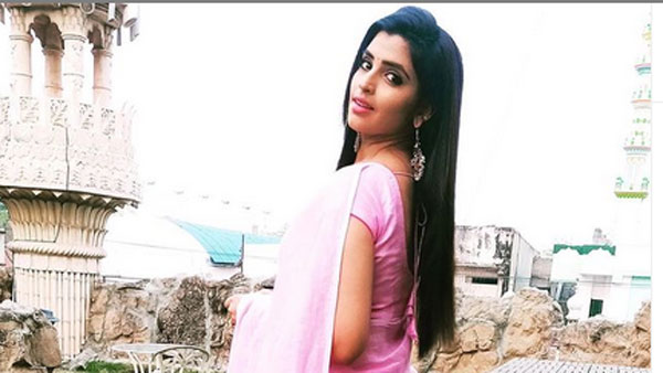 టీనేజ్లోనే లవ్ స్టోరీ.. నేను మాట్లాడడంతో