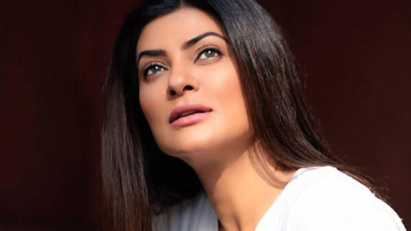 Sushmita Sen strong counter to a netizen criticised her for sending oxygen cylinders Sushmita Sen strong counter to a netizen criticised her for sending oxygen cylinders