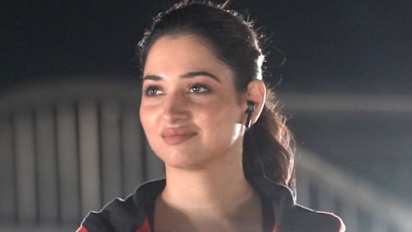 నాతో ప్రయాణించింది ఎవరంటే