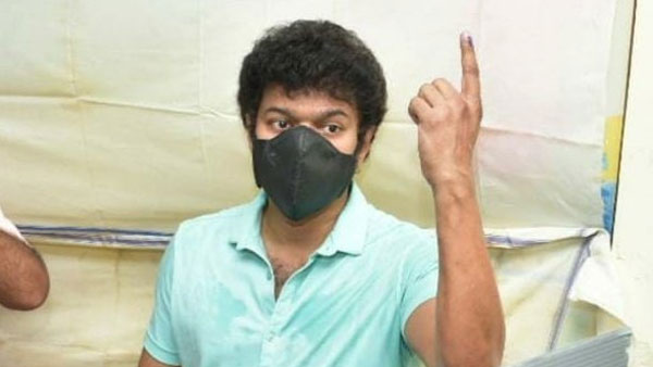 ఓటు వేయాలని చెప్పిన సినీ తారలు